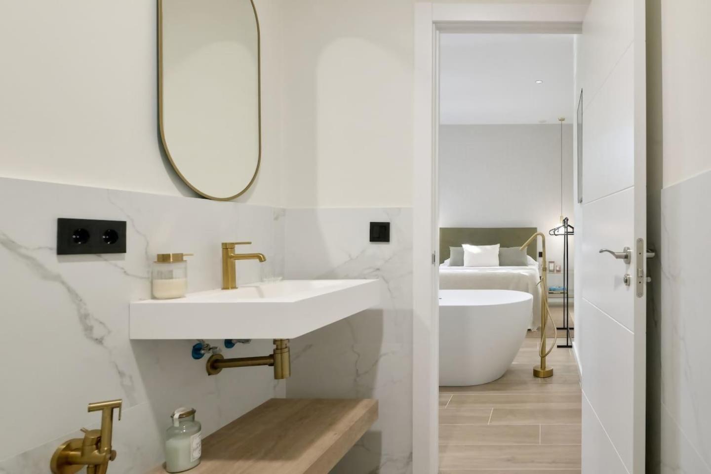 Romantic Apartment N1 Oceanografico Virkin Suites บาเลนเซีย ภายนอก รูปภาพ